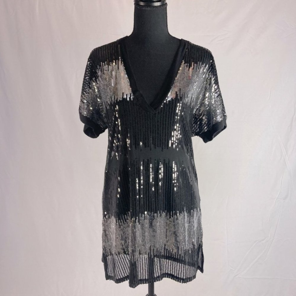 INC International Concepts Black &  Silver Sequinned Long Top